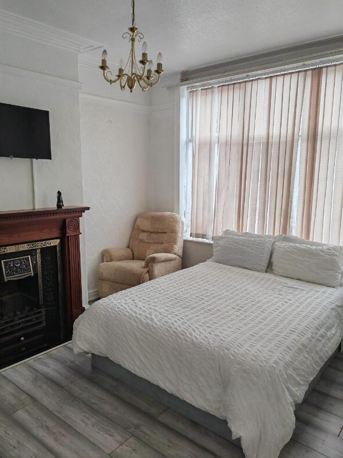 Ferienwohnung White House Manchester Exterior foto