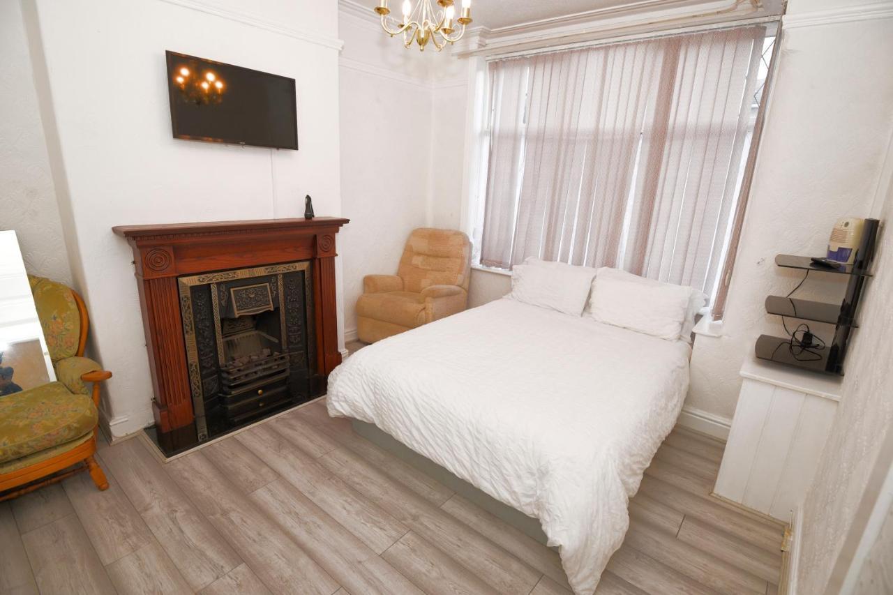 Ferienwohnung White House Manchester Exterior foto